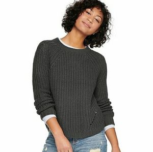 NWT So charcoal heather sweater. Size s